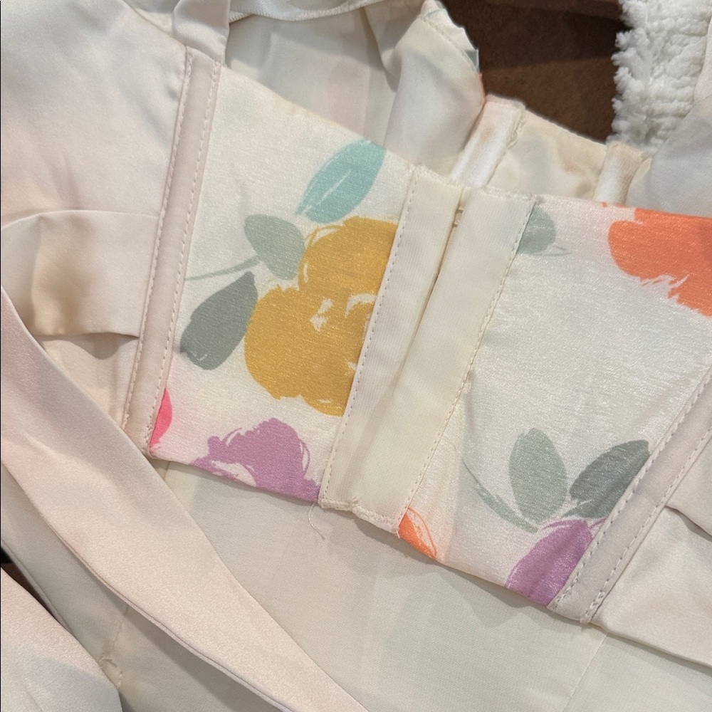 For Love And Lemons Cream Satin Top - Picture 4 of 4